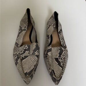 Vince Camuto Black and Gray Snakeskin Loafers